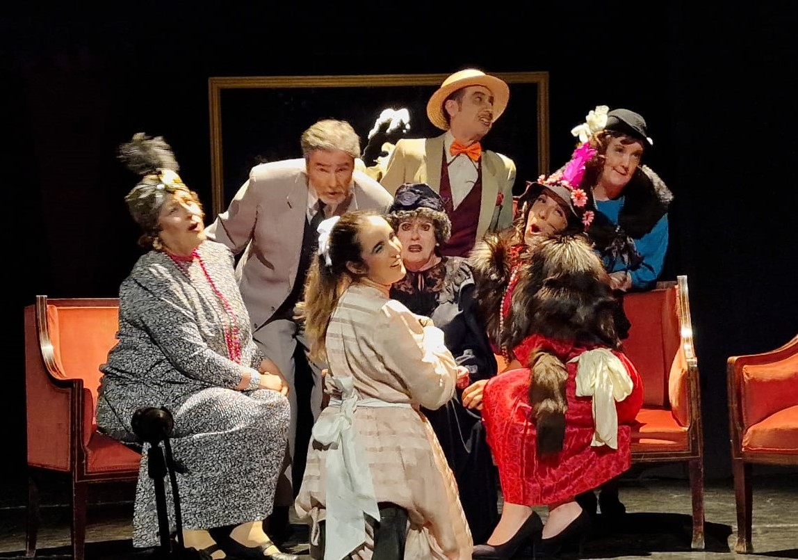 1 ASI ES, SI ASI OS PARECE