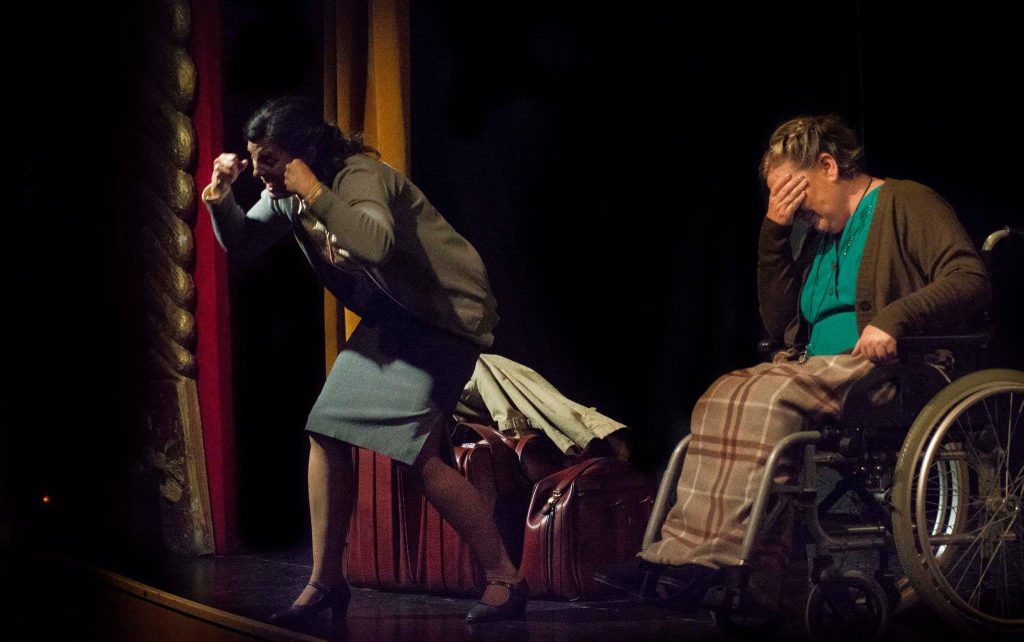 Cianuro solo o con leche