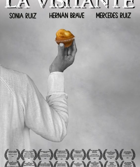 LA VISITANTE (Comedia de suspense)